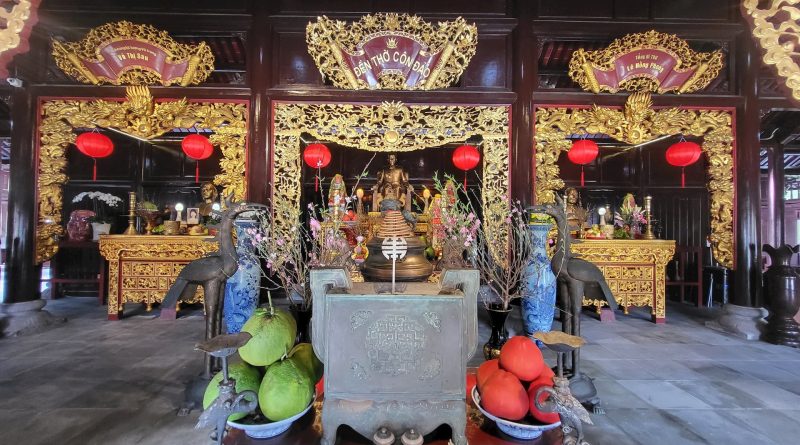 đền thờ Côn Đảo