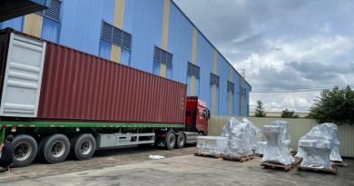 công ty vận chuyển container