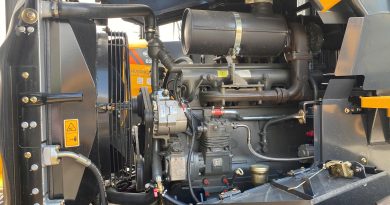 các loại máy xúc lật