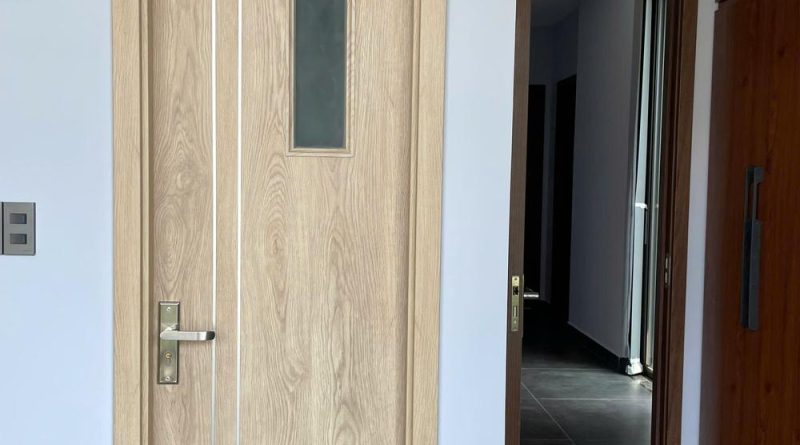 cửa nhựa composite giả gỗ