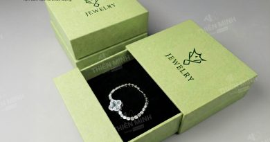 in hộp đựng quà