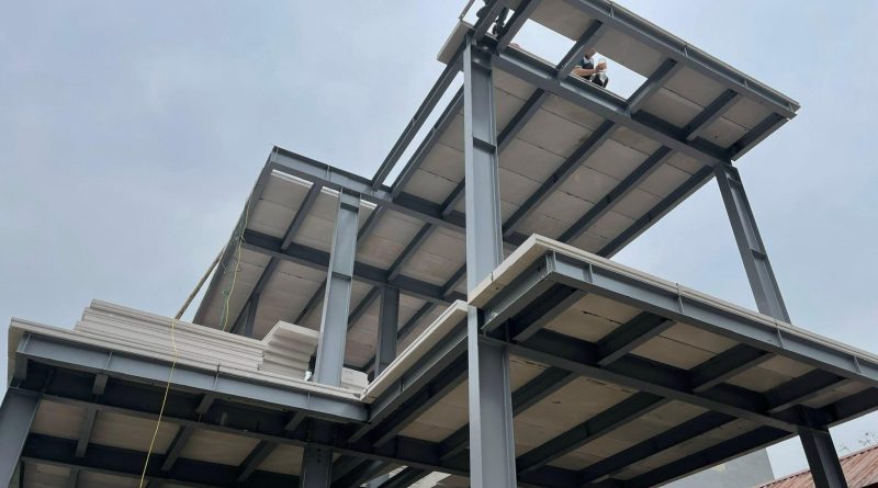 Thi công nhà thép tiền chế 4 tầng tại TPHCM