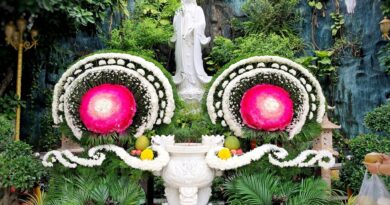 cắm hoa dâng phật tphcm