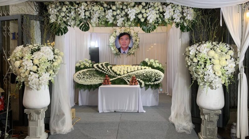 cắm hoa tươi di ảnh tphcm