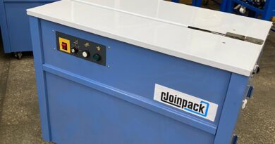 máy đóng đai bán tự động